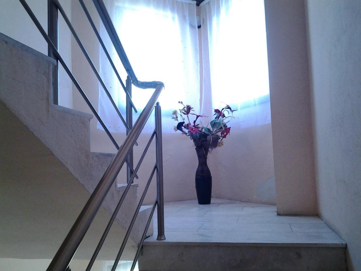 Guest House Zora โซโซโปล ภายนอก รูปภาพ