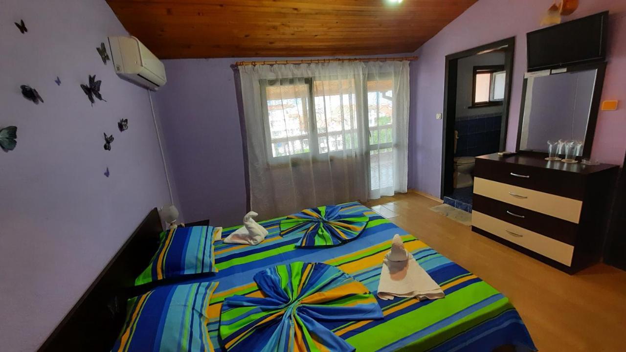 Guest House Zora โซโซโปล ภายนอก รูปภาพ