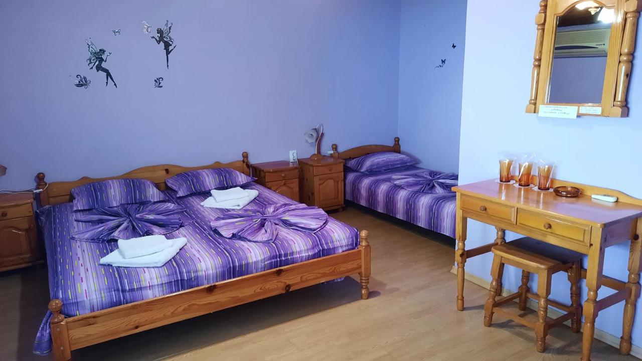 Guest House Zora โซโซโปล ภายนอก รูปภาพ