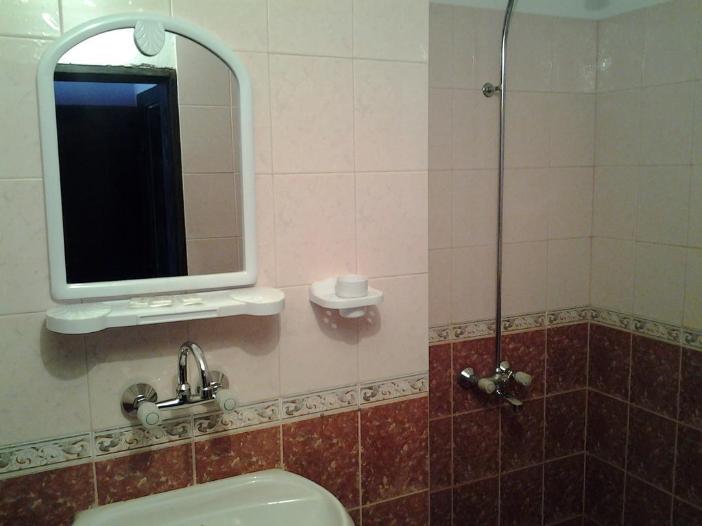 Guest House Zora โซโซโปล ภายนอก รูปภาพ