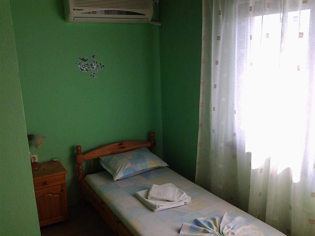 Guest House Zora โซโซโปล ภายนอก รูปภาพ